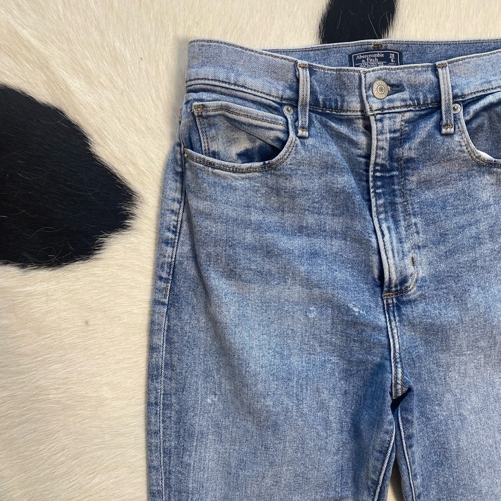 Abercrombie & Fitch Ultra High Rise Super Skinny Ankle Jeans - Picture 5 of 10
